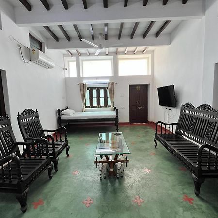 Laxmi Nivas 1949 Bed & Breakfast Secundurabad Exterior foto